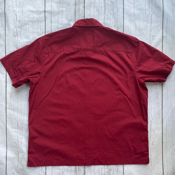 Banana Republic Men’s Stretch Button-down Burgundy Shortsleeve Collared Shirt XL - Picture 2 of 4